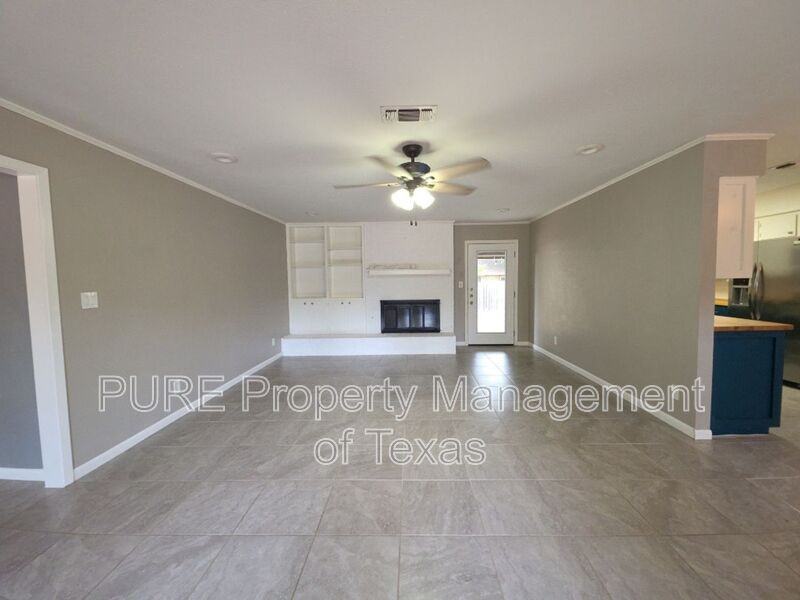 306 S 7th St - Photo 5 of 20