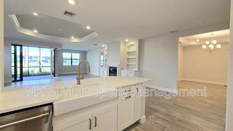 15319 Lucerna St #101 - Photo 6 of 38