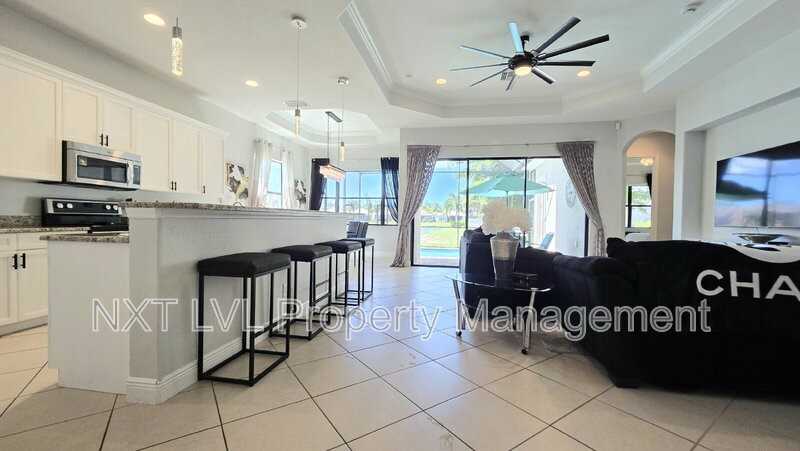 1685 Serrano Circle - Photo 4 of 31