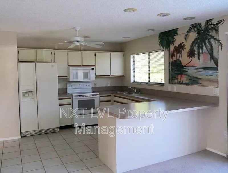 17364 Sabrina Circle - Photo 2 of 7