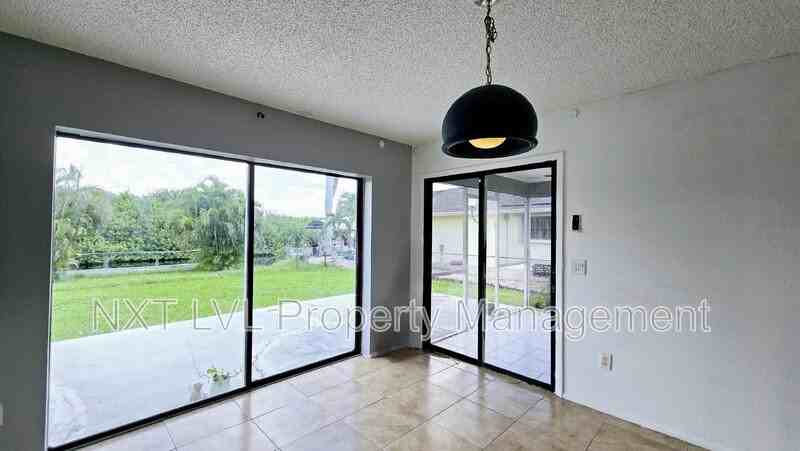 17364 Sabrina Circle - Photo 3 of 7