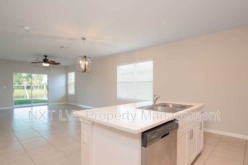 18517 Cronin Sand Lane - Photo 4 of 23