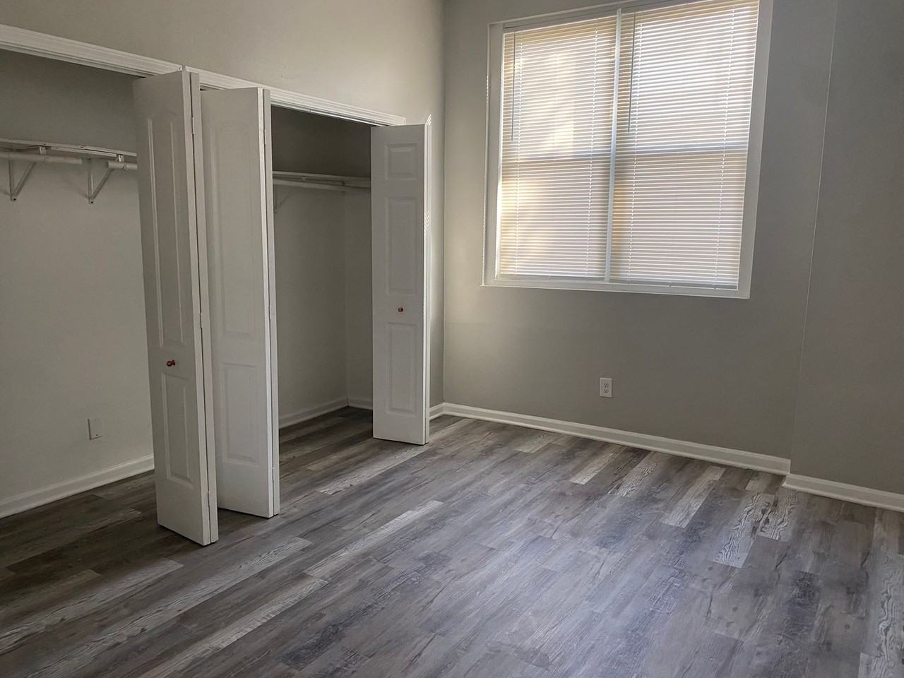 7614 S. Maryland - Photo 7 of 19