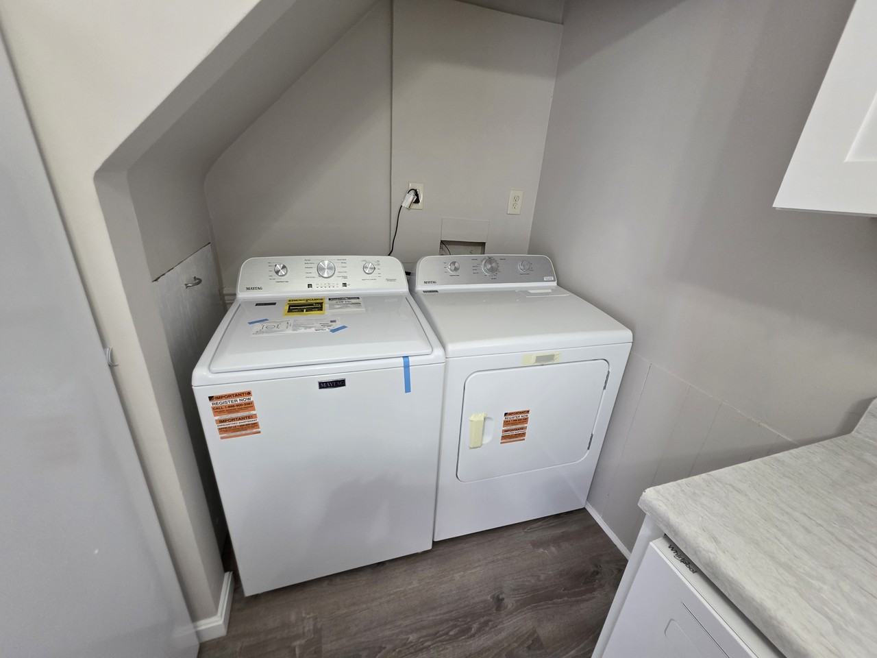 1007 Pierce Avenue - Photo 5 of 16