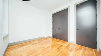 9206 196Th St - Photo 1 of 1