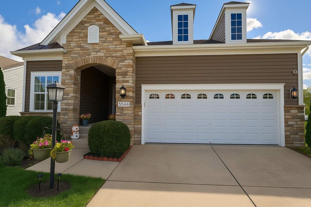 5544 Old Colony Ct - Photo 2 of 2