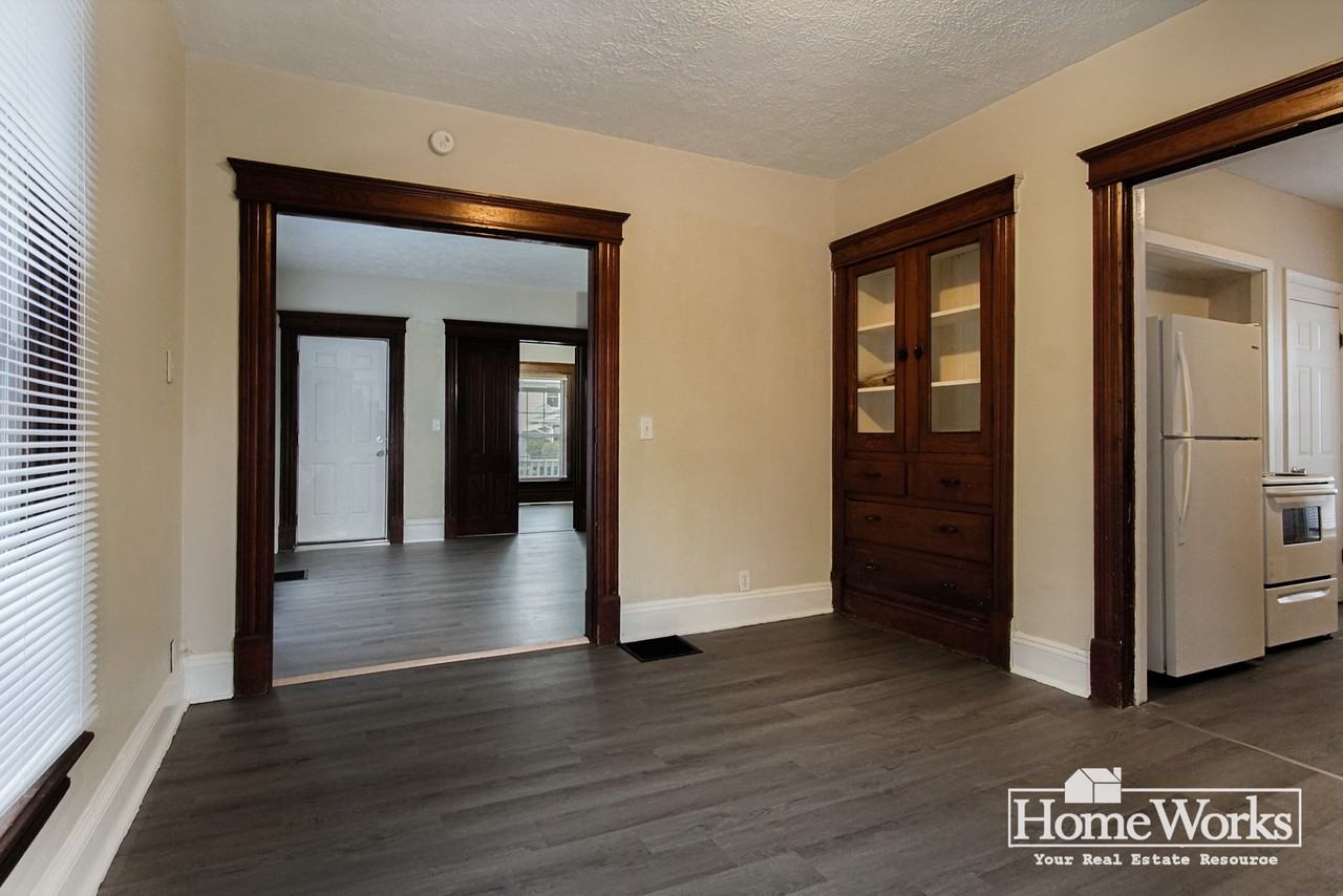 1002 E Indiana Ave - Photo 6 of 18