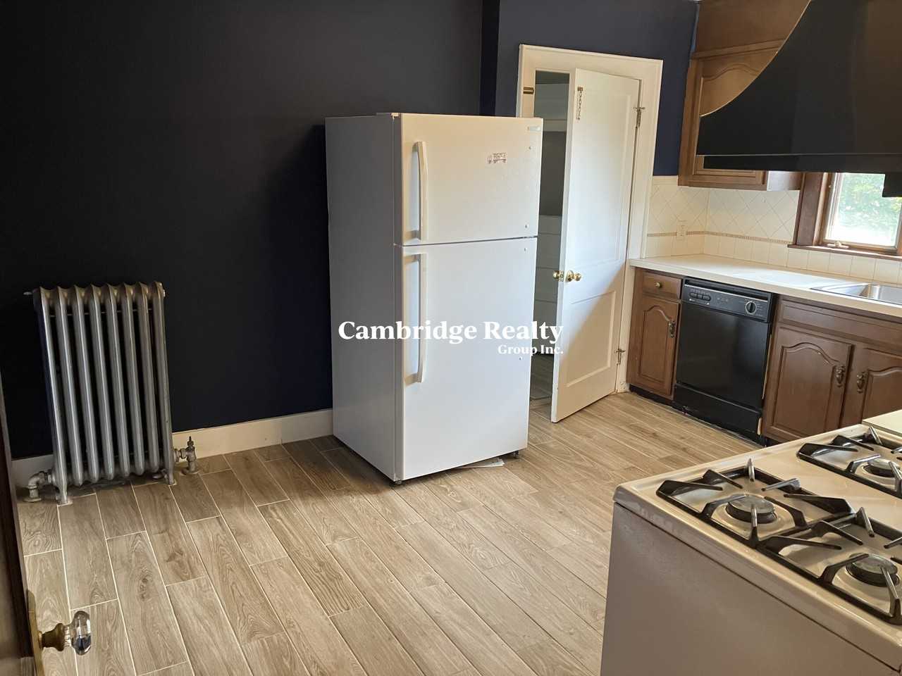 93 Hillside Rd #2T - Photo 6 of 20