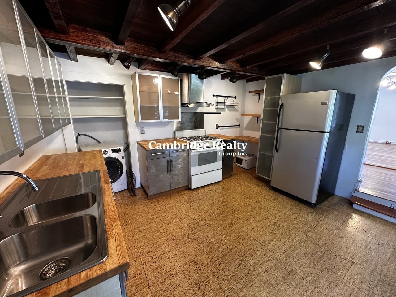 18 Tremont St #2T - Photo 3 of 21