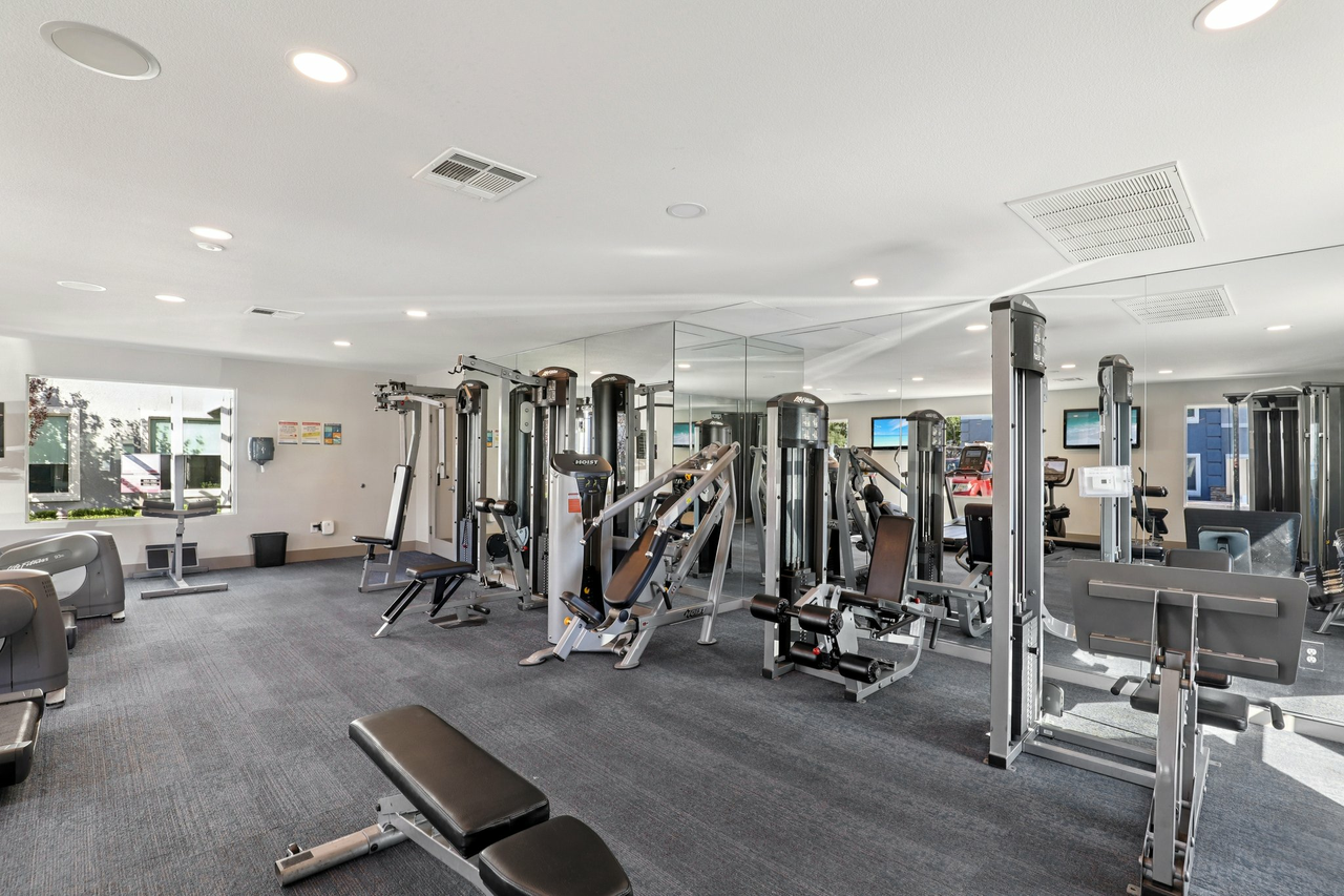 Camino Al Norte Townhomes - Photo 7 of 26