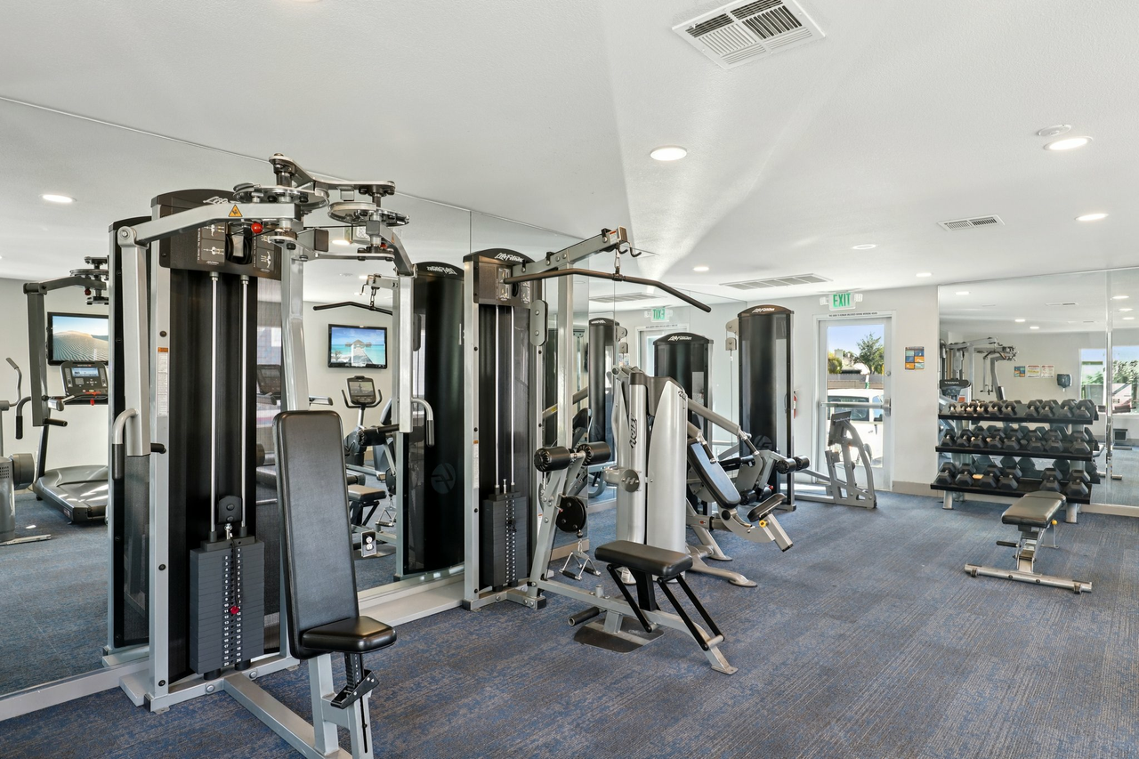 Camino Al Norte Townhomes - Photo 6 of 26