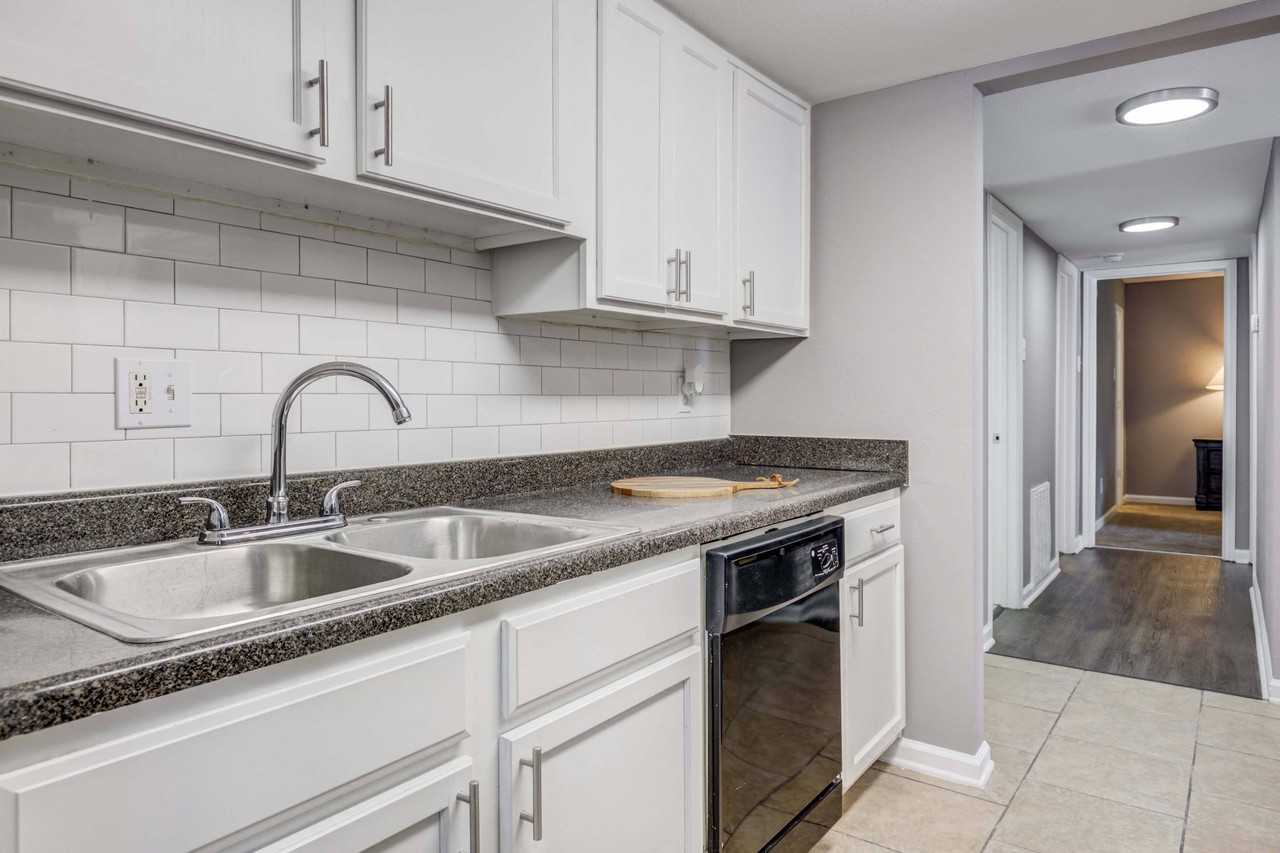 Westchase Apartments - Photo 2 of 29