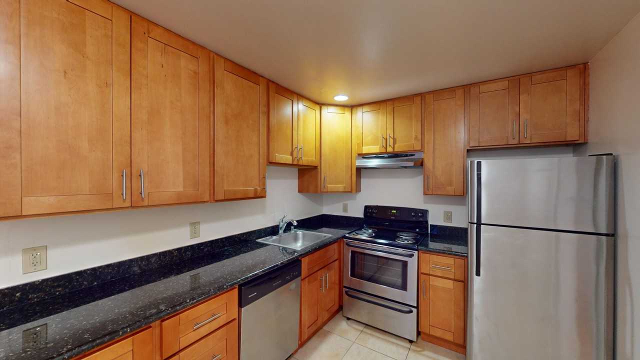 2038 Divisadero Street - Photo 2 of 22