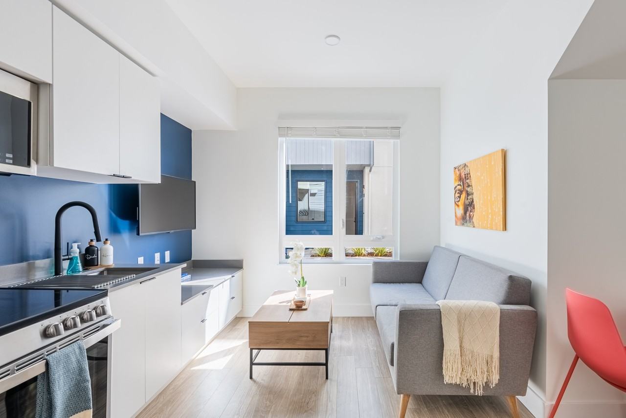 ArtHaus Yerba Buena - Photo 5 of 12