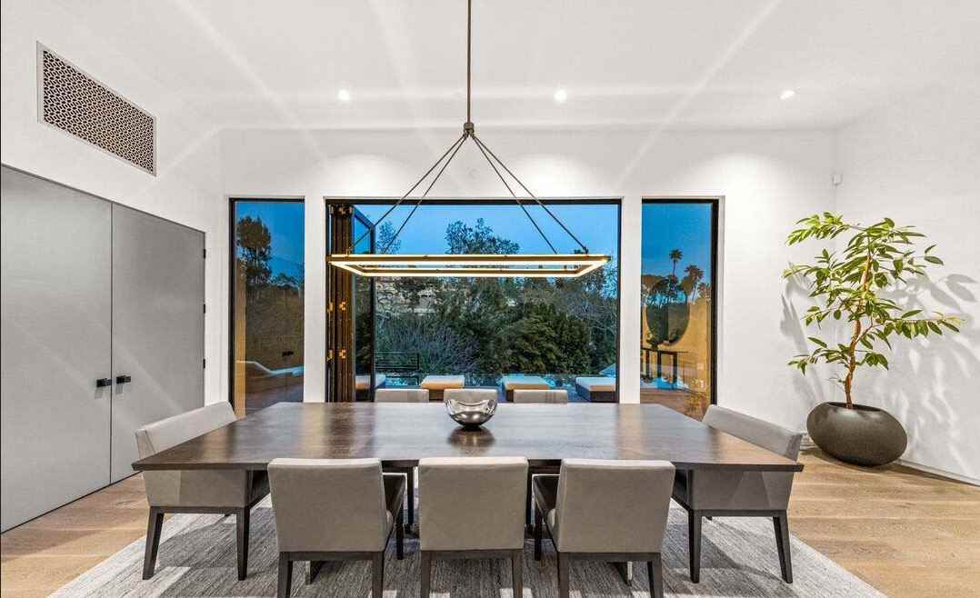 727 N Beverly Glen Blvd #NA - Photo 3 of 27