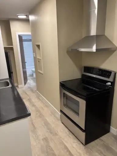 10634 80 Ave Nw #103 - Photo 4 of 8