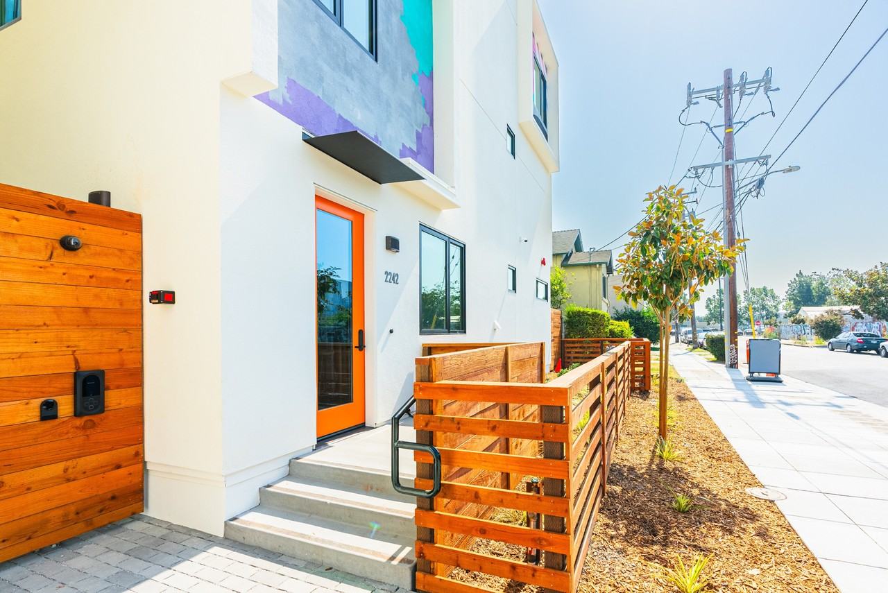 ArtHaus Magnolia - Photo 4 of 23