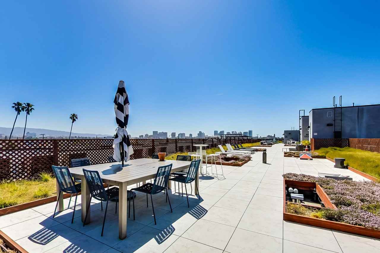 ArtHaus Hannah - Photo 7 of 18