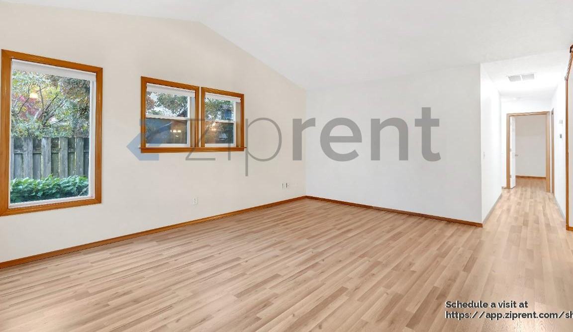 9380 Sw Sagert St - Photo 5 of 20