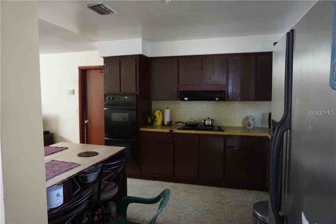 4963 Cedar Bay St - Photo 6 of 8