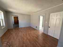 featured image of 1121 Saint Vincent St