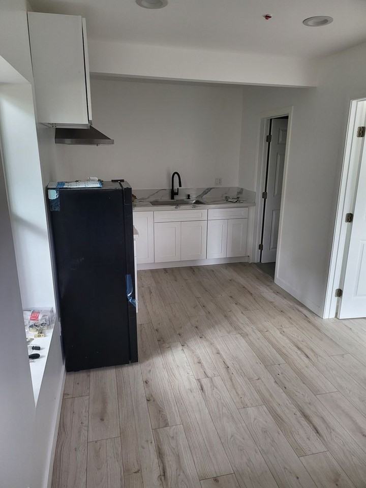 3501 Dahlia Avenue - Photo 3 of 11