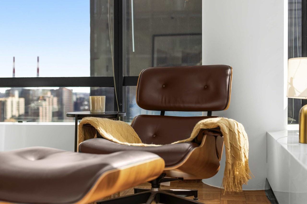 420 East 61st Street - Photo 5 of 50