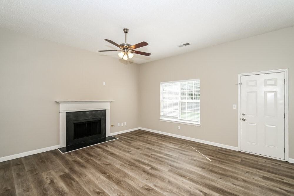 3627 Lower Creek Drive - Photo 5 of 18