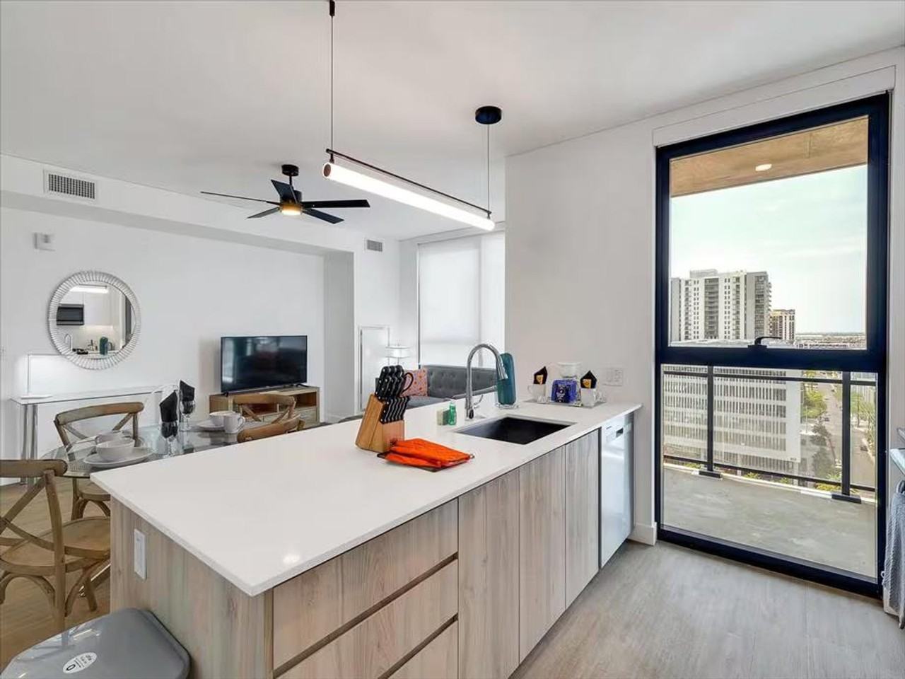 817 North 6th Street - Photo 6 of 24