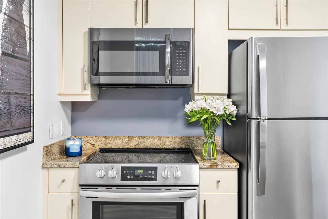 2889 McFarlane Road - Photo 7 of 27