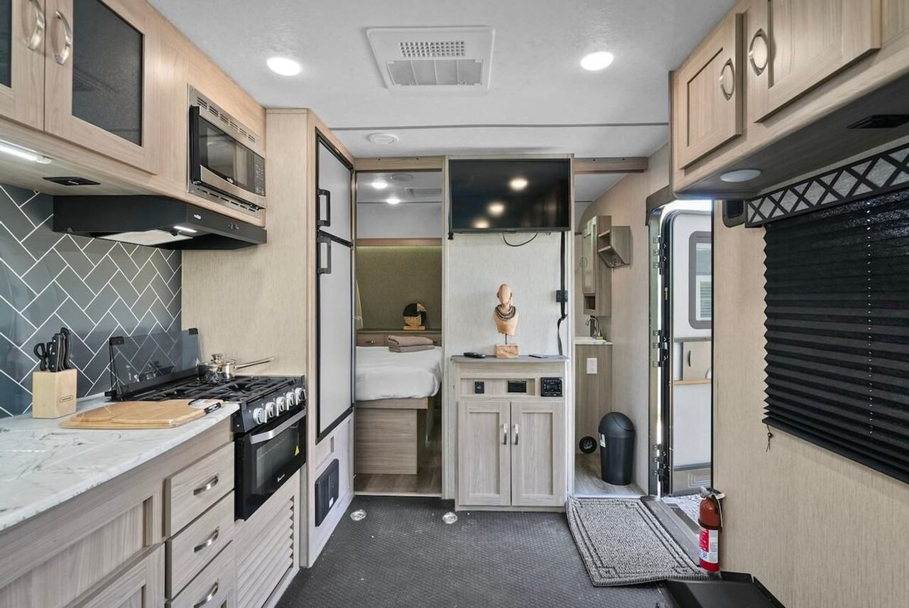 2014 Newman Street - Photo 3 of 20