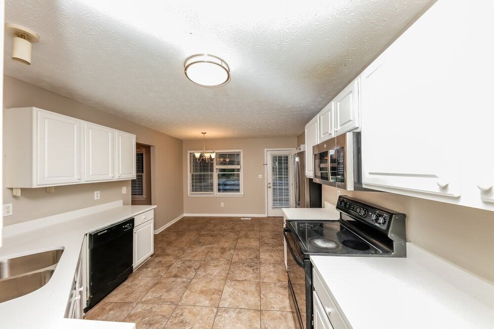 524 Legacy Park Dr - Photo 7 of 23