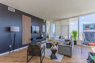 44 W Monroe St - Photo 1 of 1