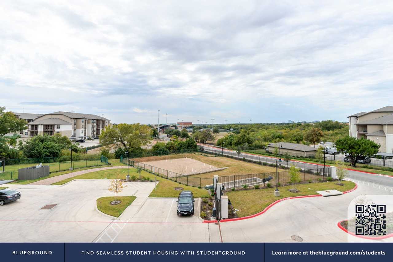 1501 West Howard Lane - Photo 7 of 48