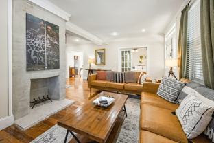 220 Cleland St - Photo 1 of 1