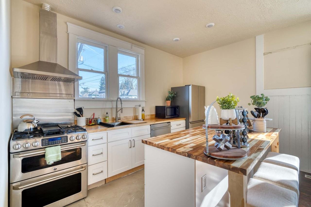 502 Ne 29th Ave #1309818P - Photo 6 of 20