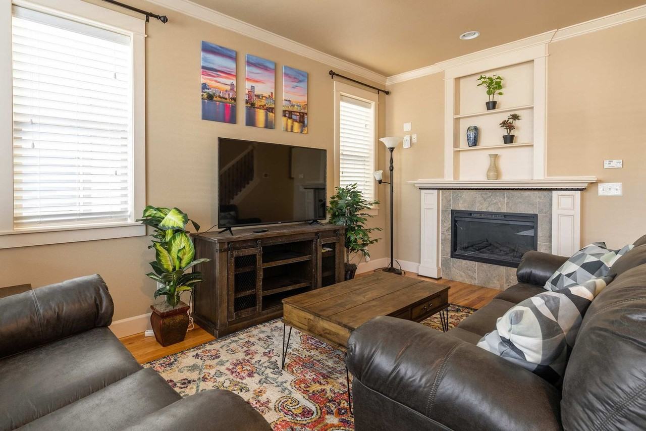 4622 Ne Garfield Ave #1309897P - Photo 2 of 34