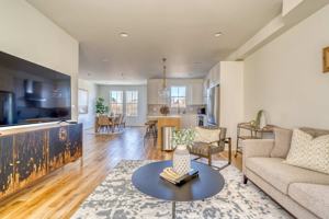 featured image of 516 Northeast 56th Avenue