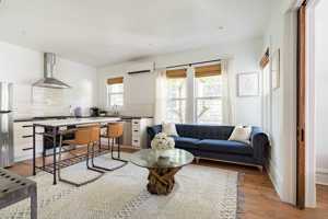 featured image of 1605 Nw 23rd Ave