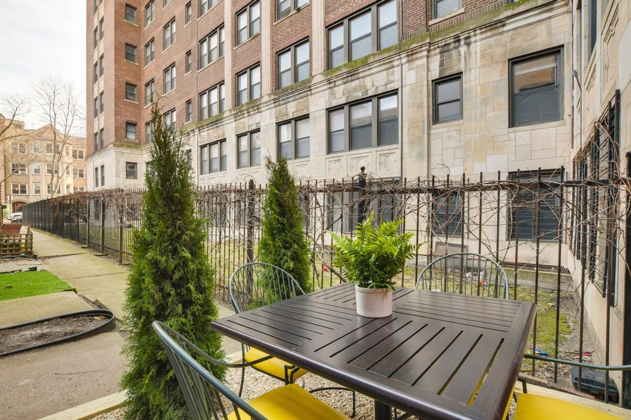 6242 N Kenmore Ave #1305619P - Photo 6 of 36