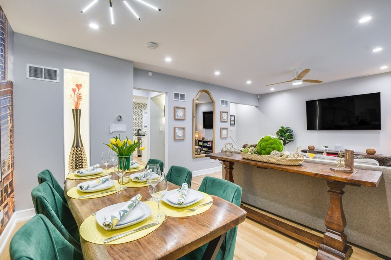 6242 N Kenmore Ave #1305619P - Photo 7 of 36