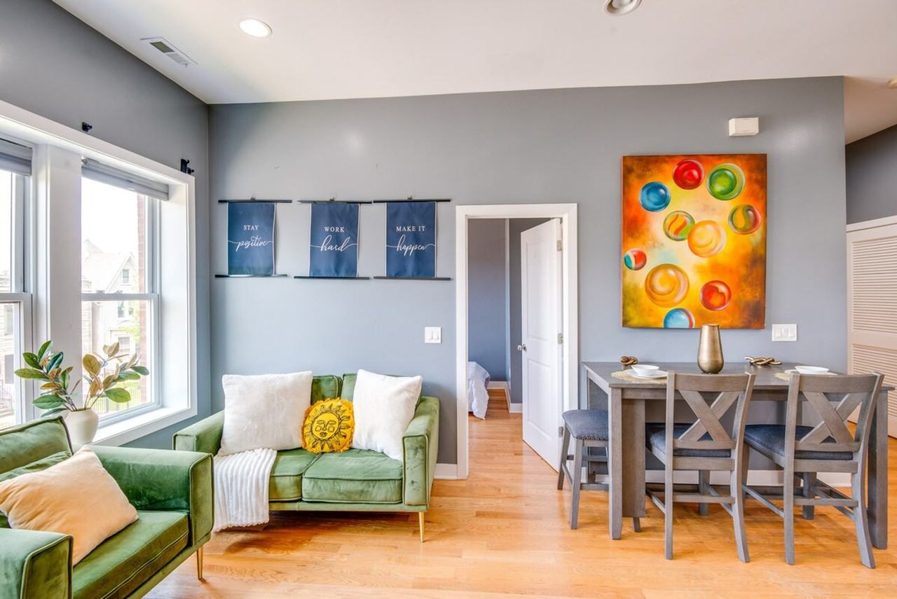 4241 S Langley Ave #1305514P - Photo 6 of 23