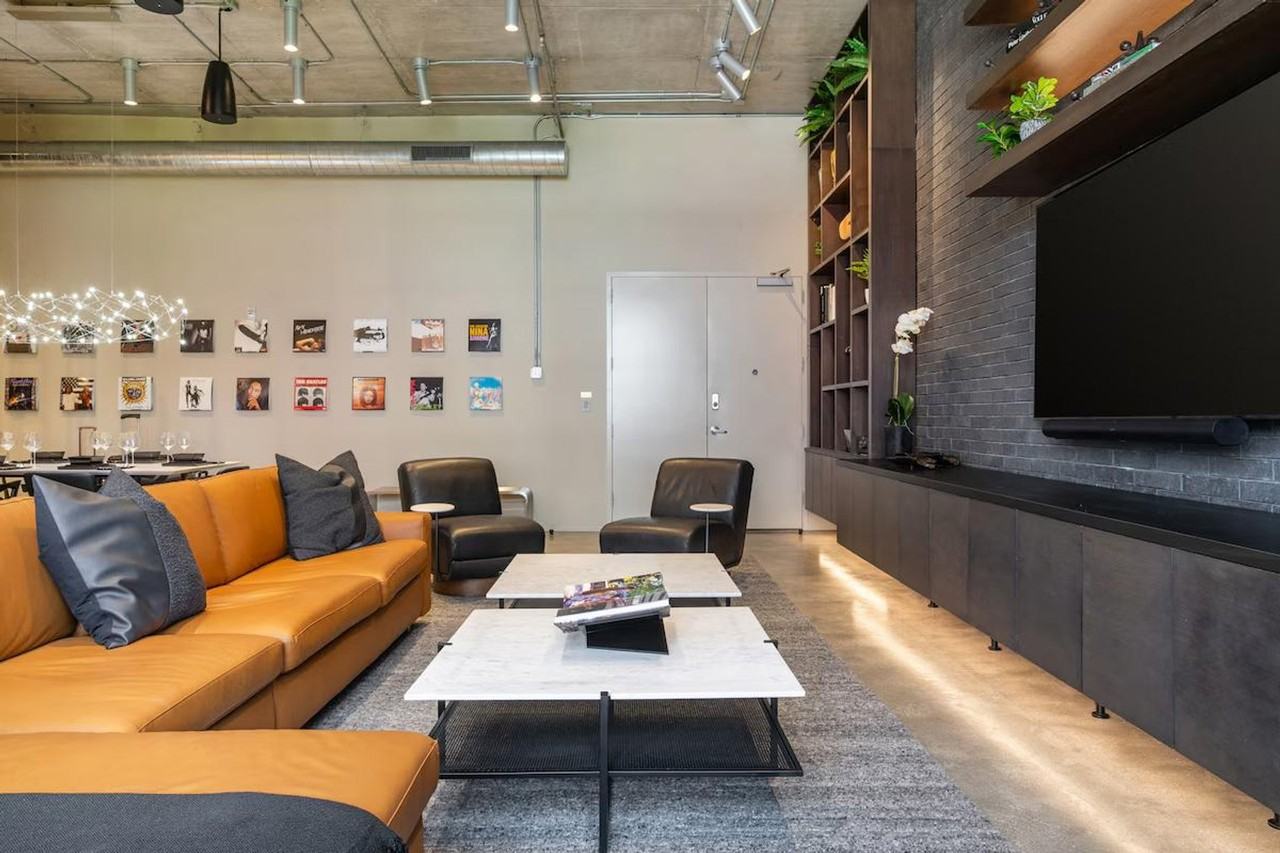 250 Nw 23rd St #1306990P - Photo 7 of 32