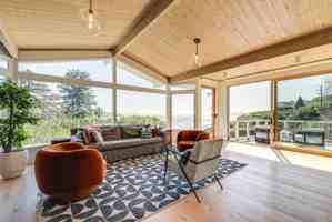 featured image of 51 Santa Rosa Ave