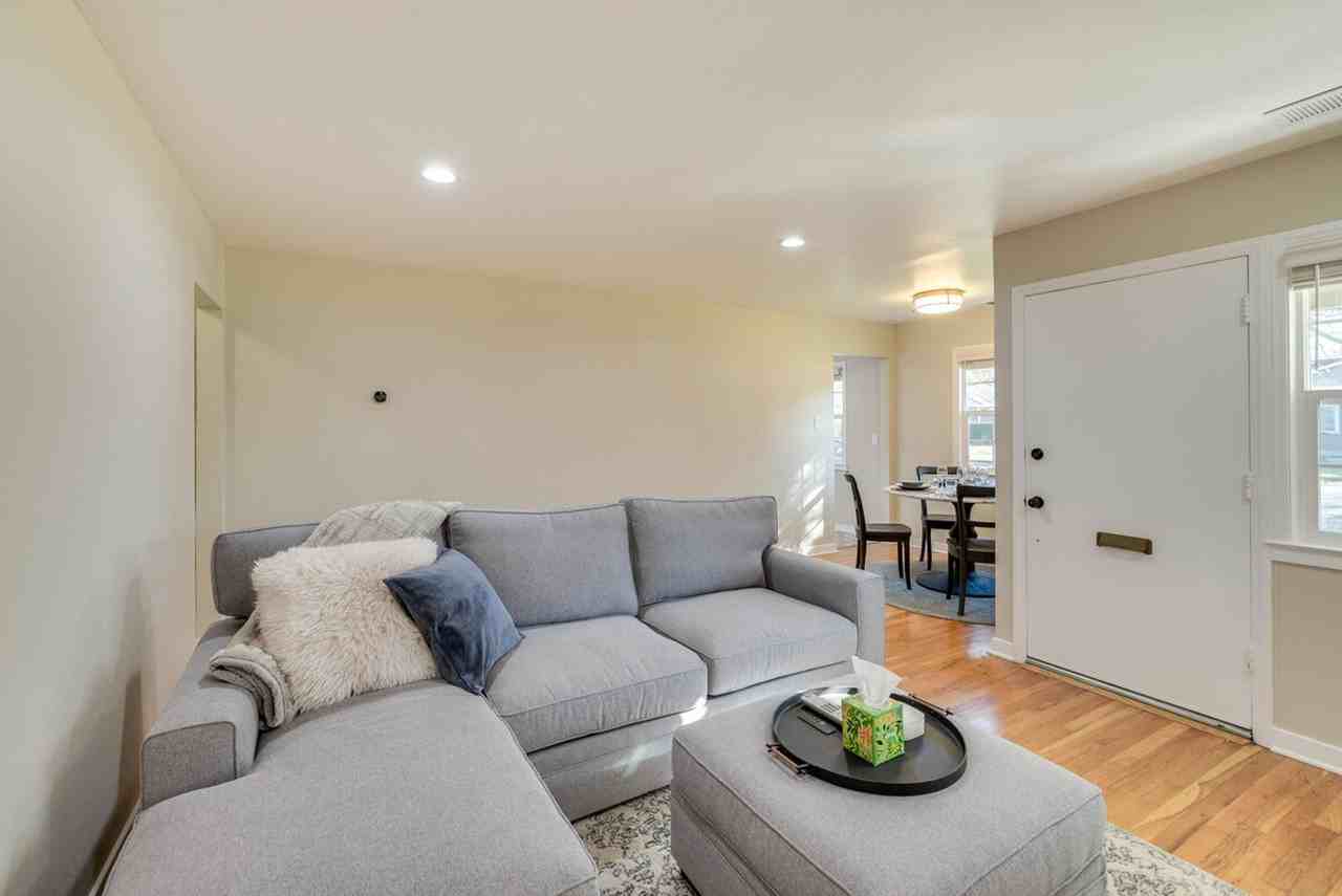 1995 Creek Dr #1305161P - Photo 7 of 26