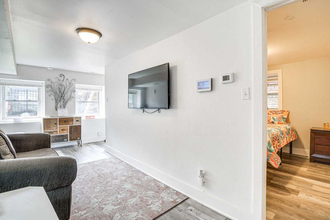 6455 S Eberhart Ave #1306533P - Photo 6 of 24