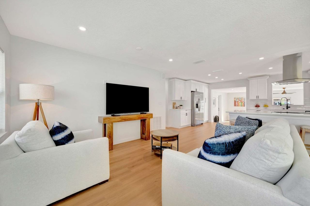 3396 Minnow Creek Dr #1322519P - Photo 3 of 50