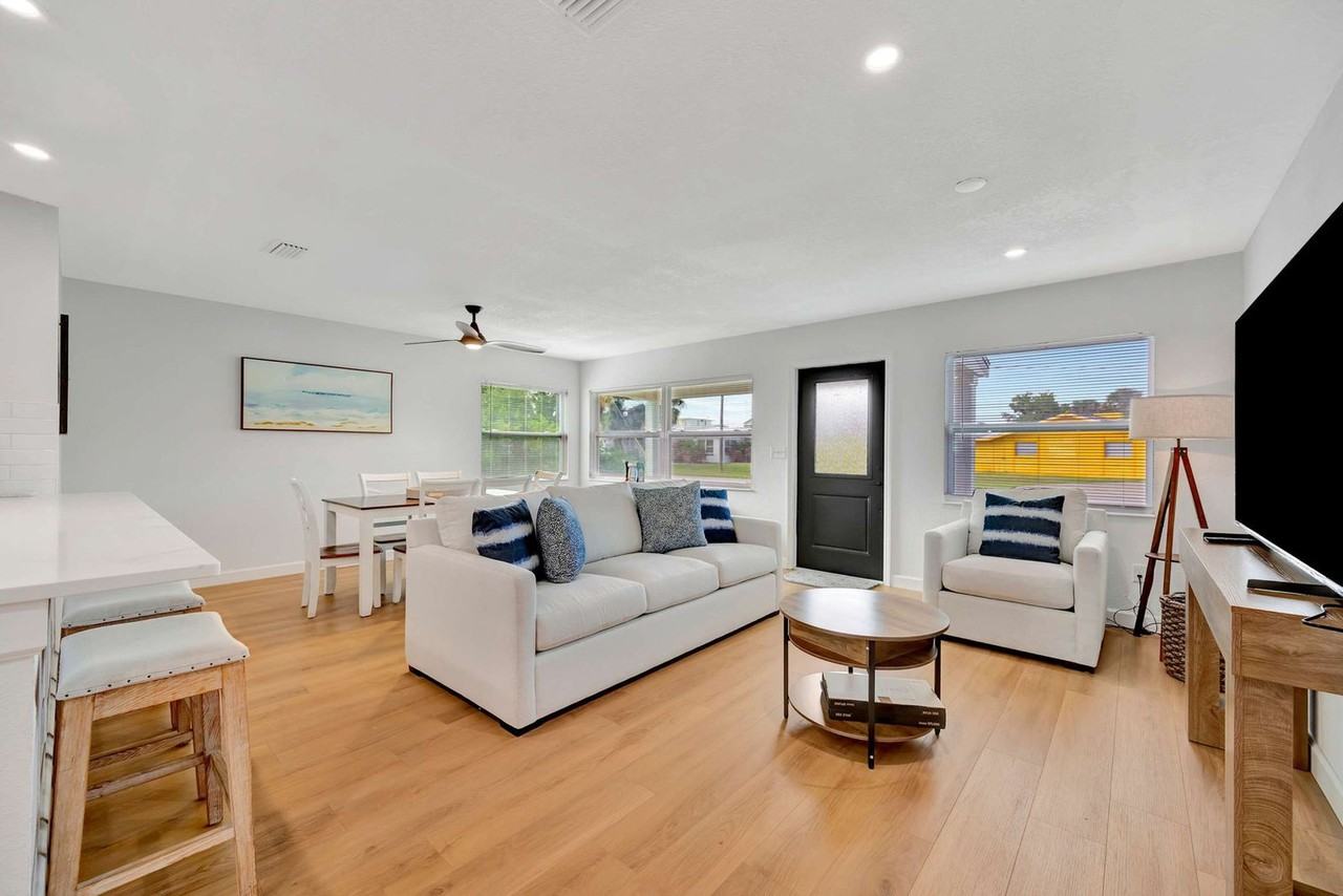 3396 Minnow Creek Dr #1322519P - Photo 5 of 50