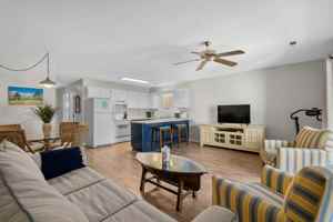 featured image of 76 S Reindeer Rd