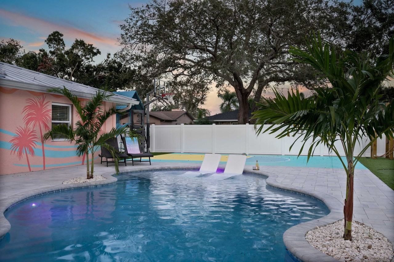 12402 92nd Ter #1325641P - Photo 4 of 50